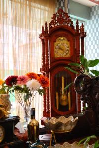 van xuan hotel hn by bay luxury