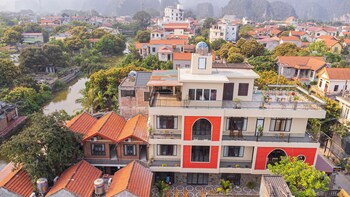 hoa lu