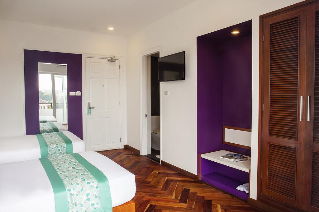 emm hotel hue