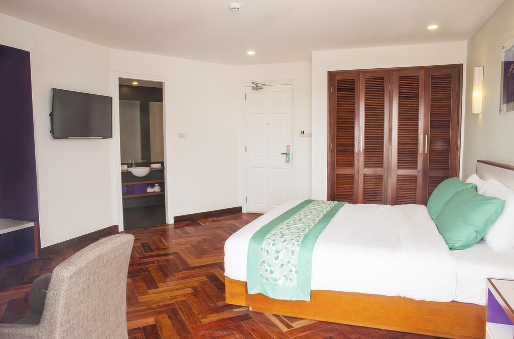 emm hotel hue