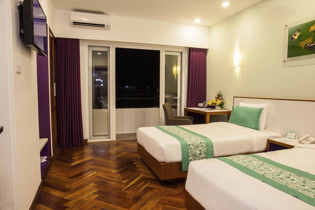 emm hotel hue