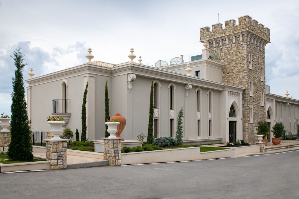 villa chinka by astor garden hotel
