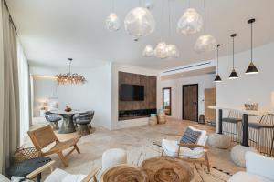 villa chinka by astor garden hotel