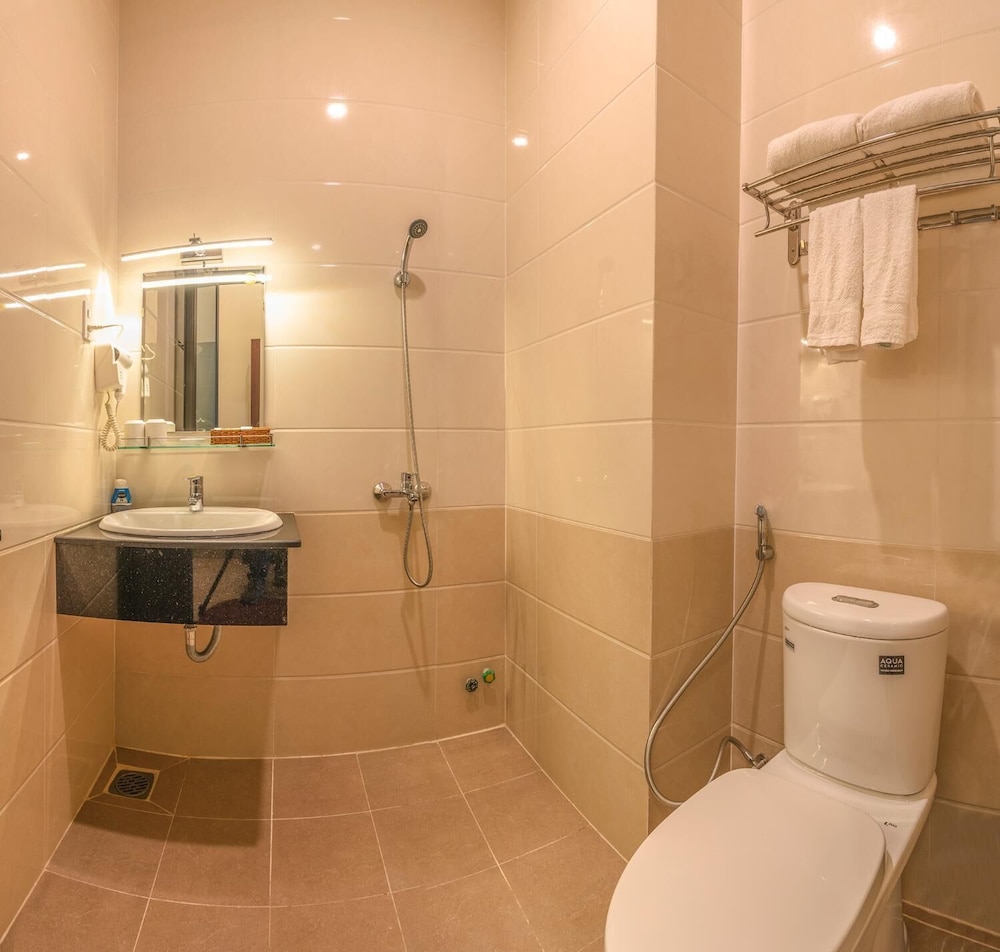 huyen 179 hotel