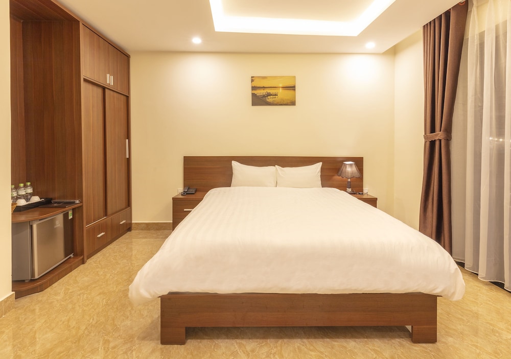 huyen 179 hotel