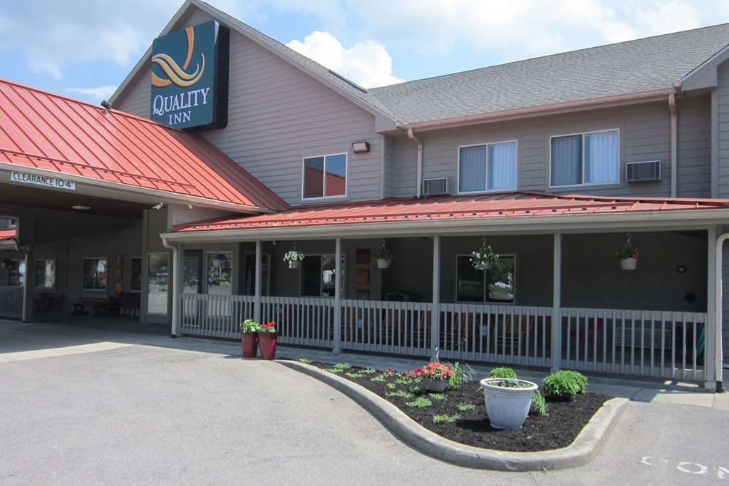 quality inn nashville bloomington