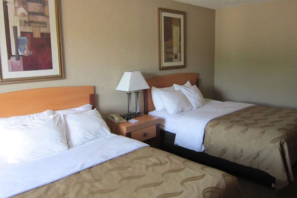 quality inn nashville bloomington