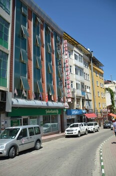 sadikoglu oteli