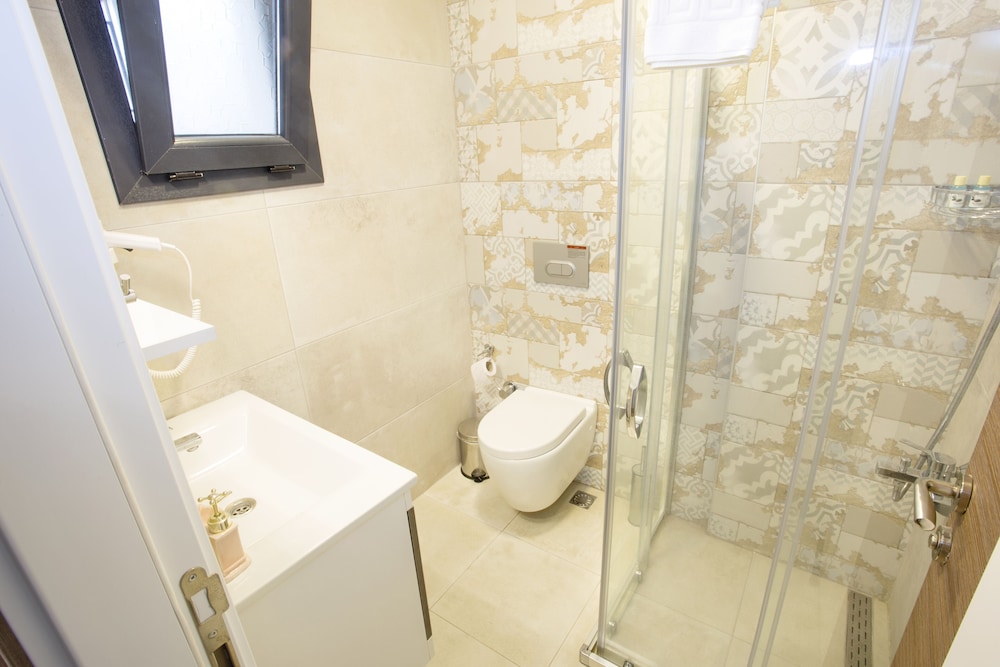 pharos boutique hotel