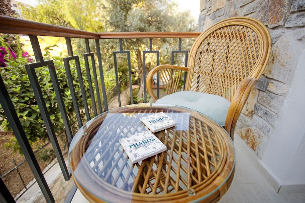 pharos boutique hotel