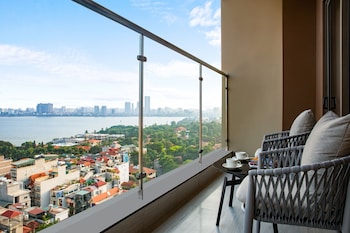 oakwood residence hanoi