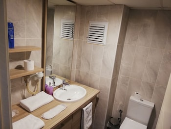 pin suites