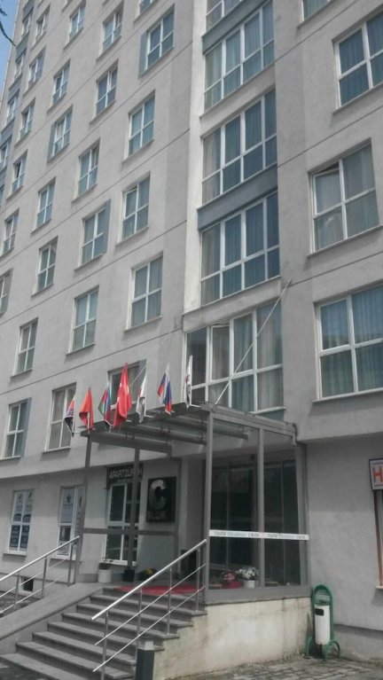 pin suites