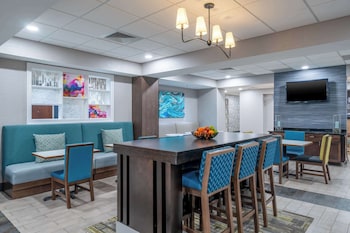 Hampton Inn Dahlgren,Hooes>>Dahlgren,3 star