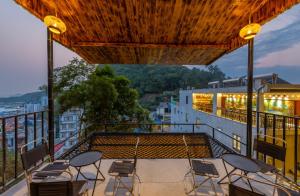 cat ba xanh green cat ba hotel