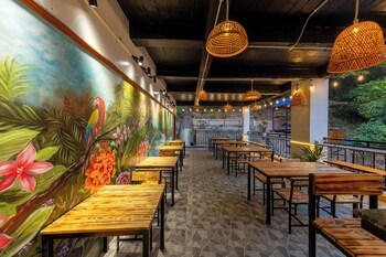 cat ba xanh green cat ba hotel
