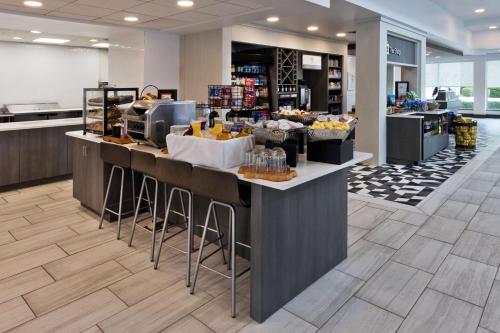 hilton garden inn birmingham se liberty park