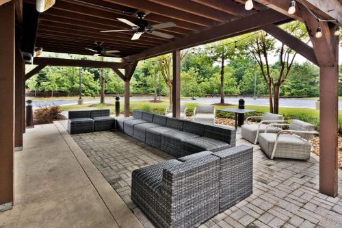 hilton garden inn birmingham se liberty park