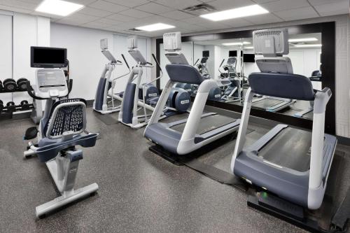 hilton garden inn birmingham se liberty park