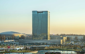 hilton tashkent city