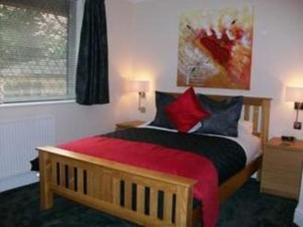 barncroft luxury guest house