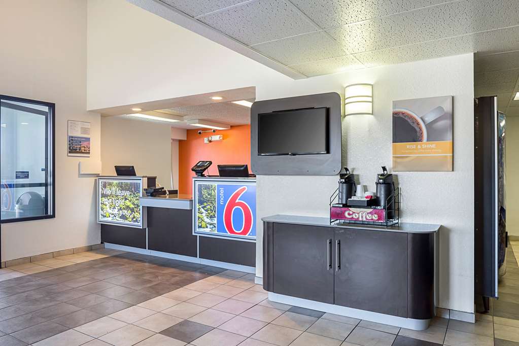 motel 6 spokane wa east