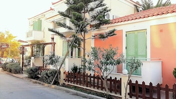 aella studios