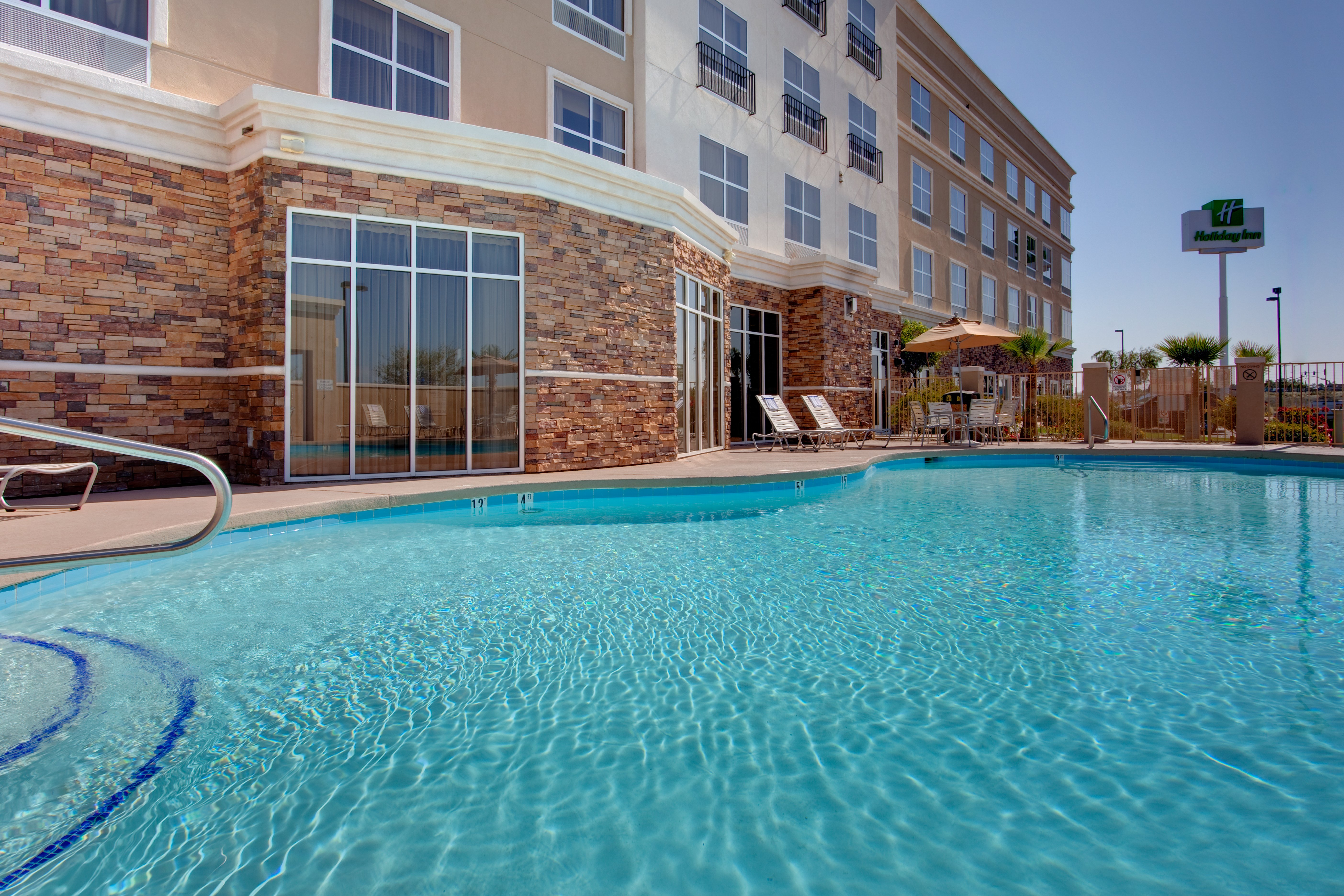 holiday inn yuma by ihg