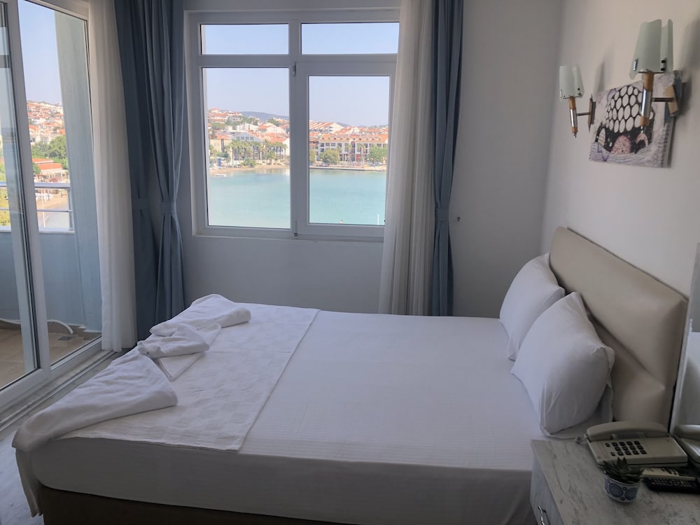 datca deniz hotel