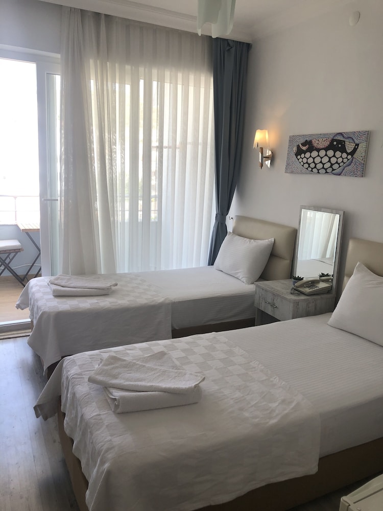 datca deniz hotel