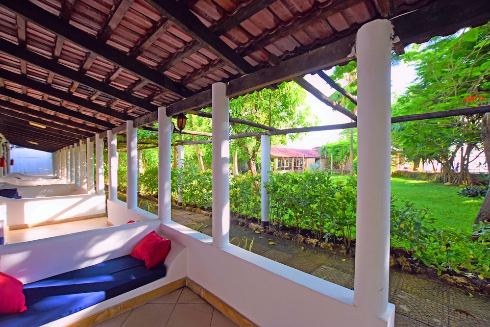 mediterraneo hotel and restaurant