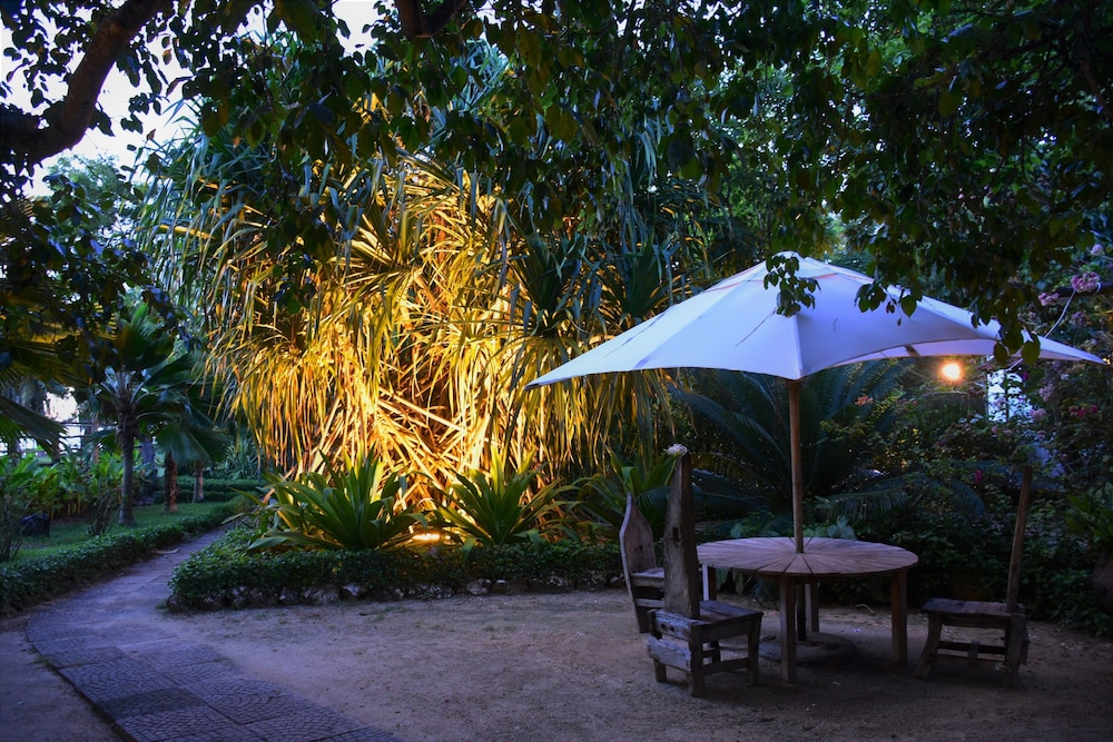 mediterraneo hotel and restaurant