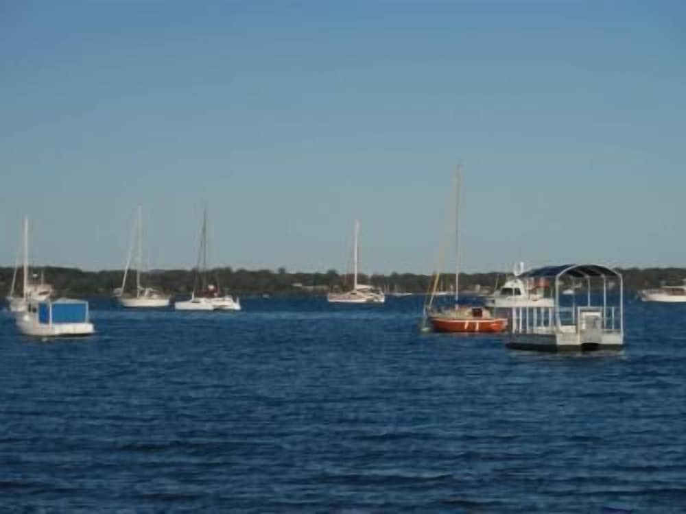 seminara apartments coochiemudlo island