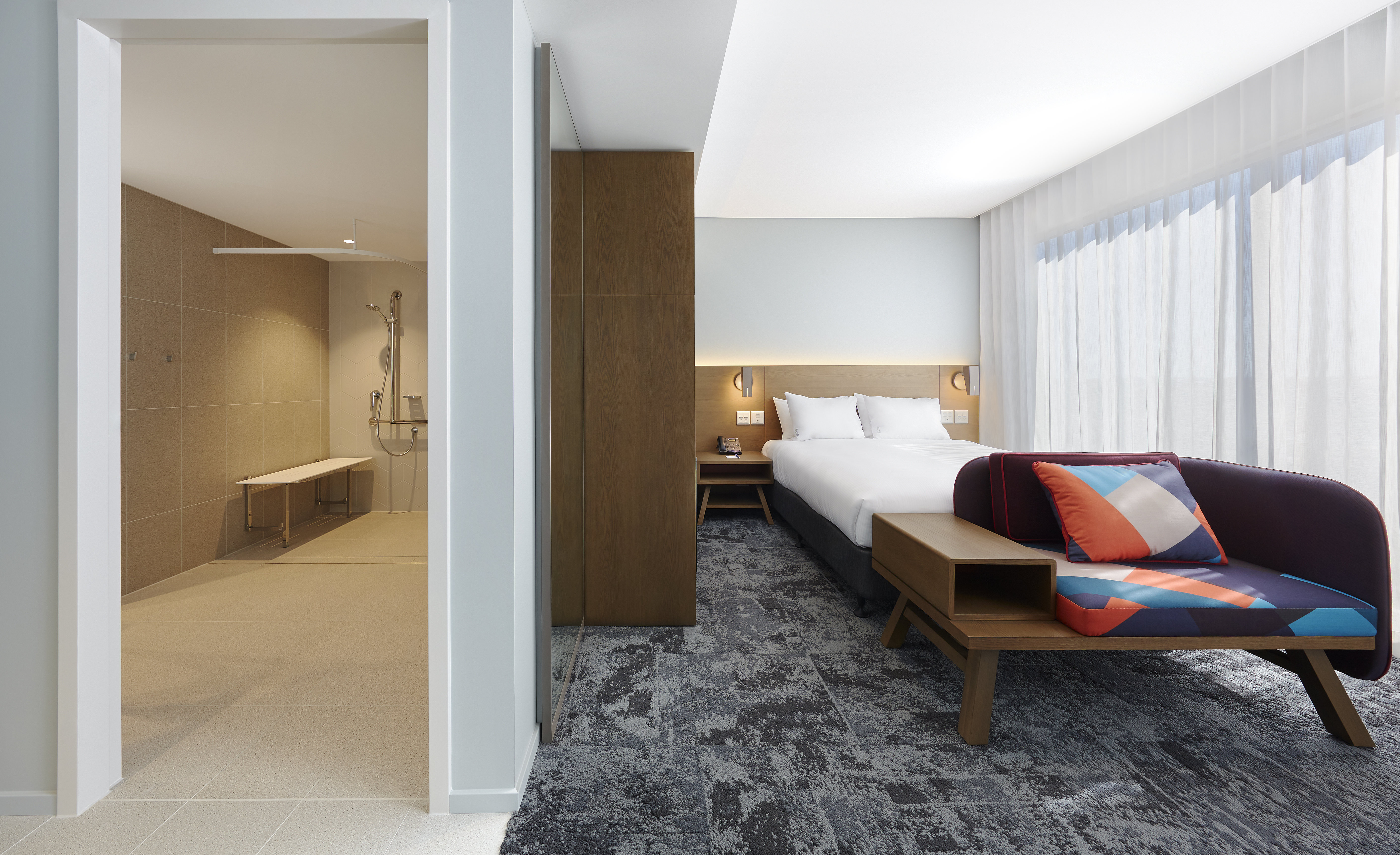 holiday inn express sydney airport an ihg hotel