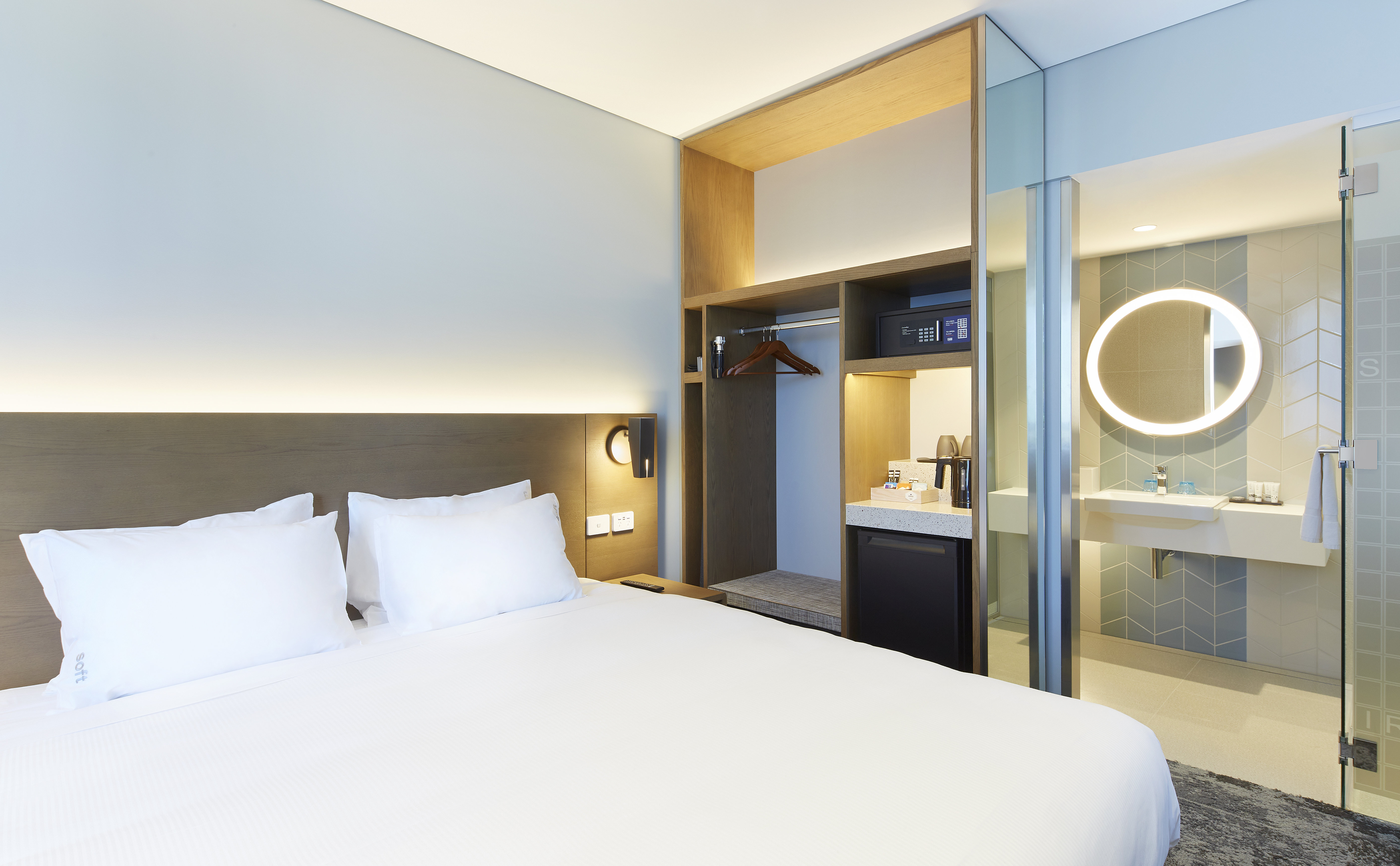 holiday inn express sydney airport an ihg hotel