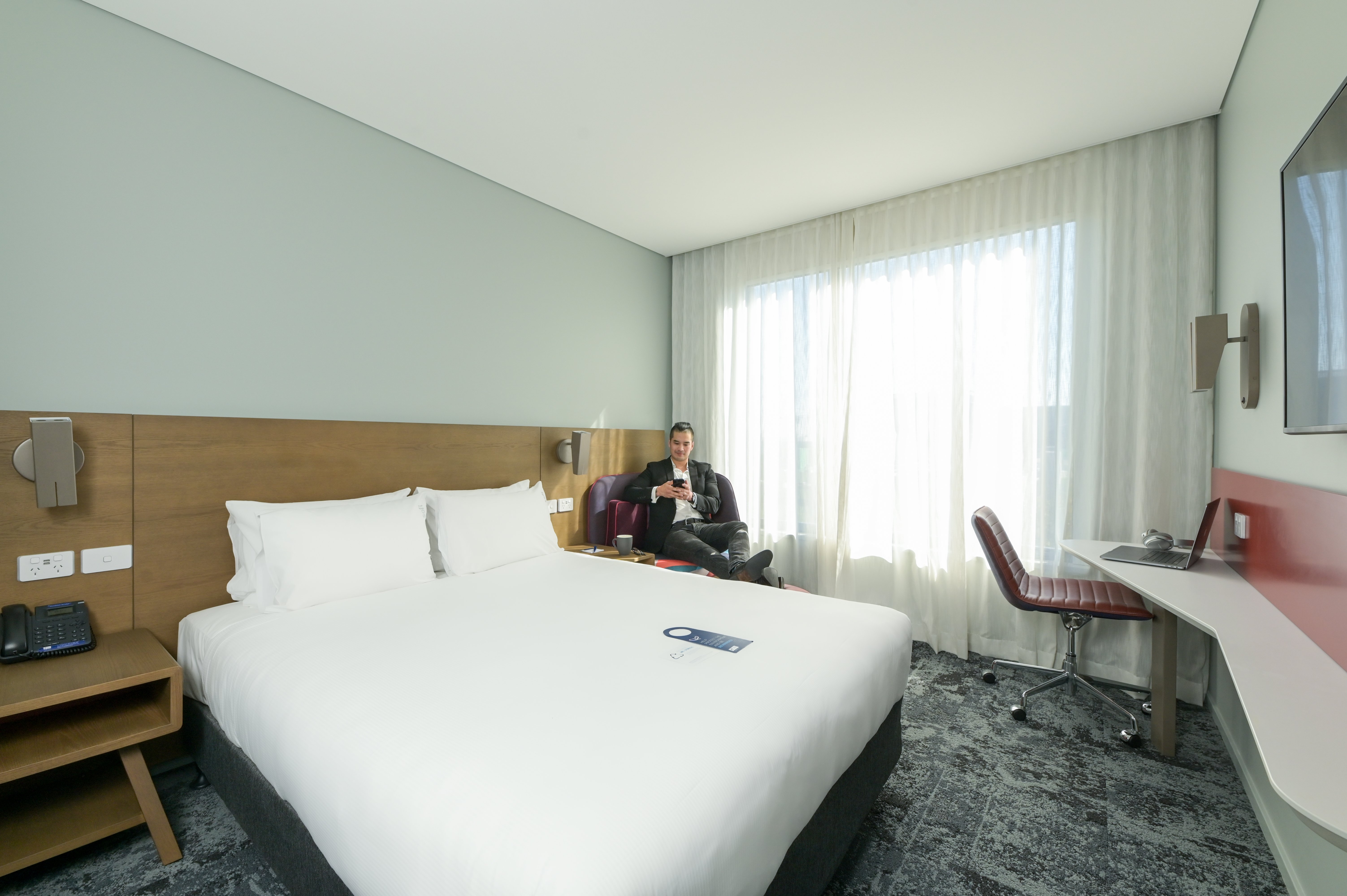 holiday inn express sydney airport an ihg hotel