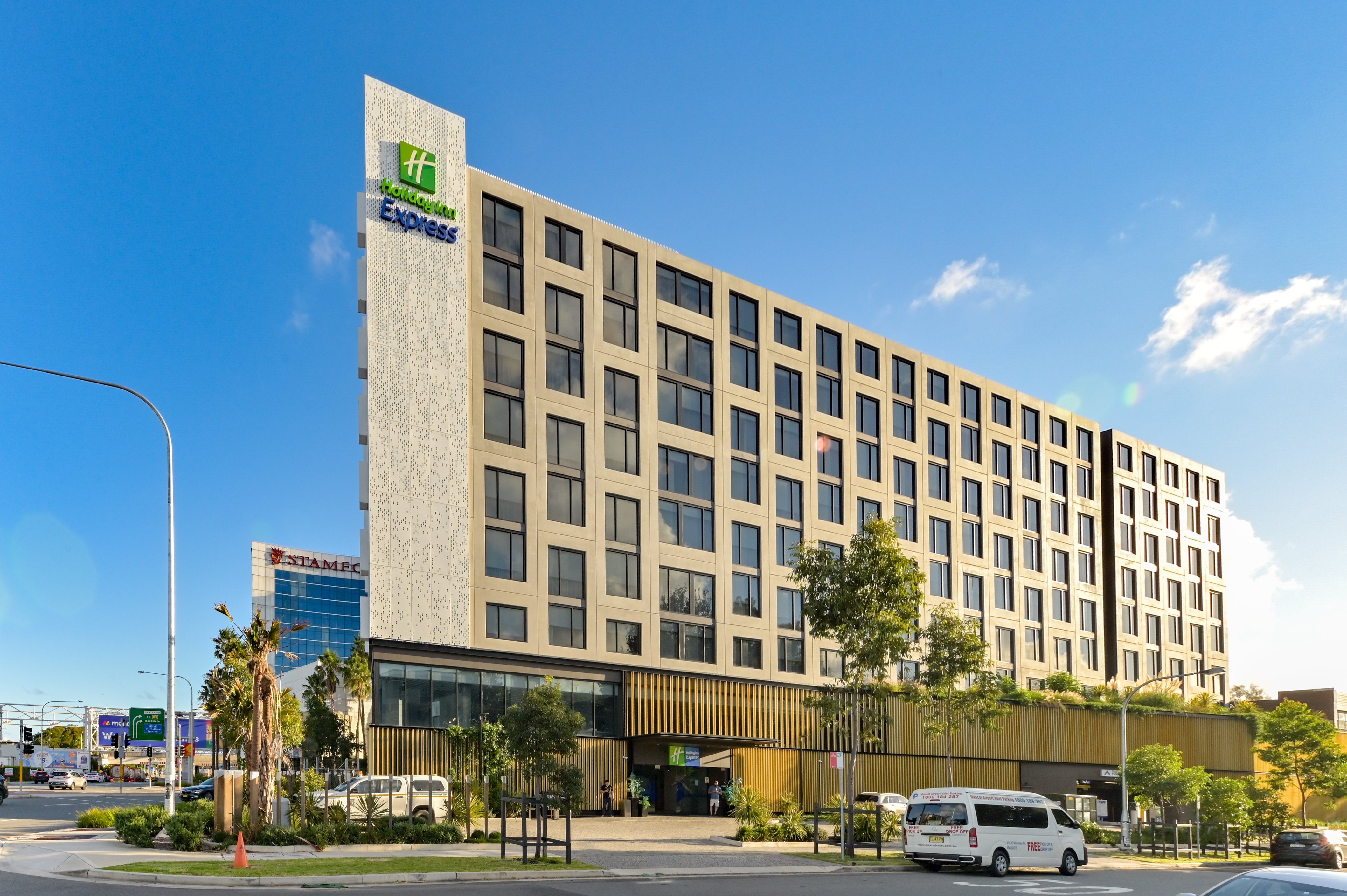 holiday inn express sydney airport an ihg hotel