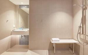 holiday inn express sydney airport an ihg hotel
