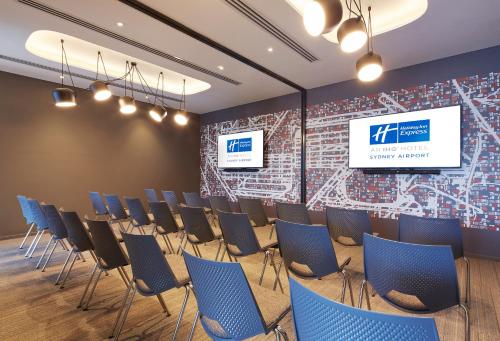holiday inn express sydney airport an ihg hotel