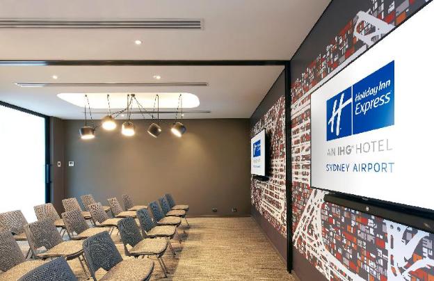 holiday inn express sydney airport an ihg hotel