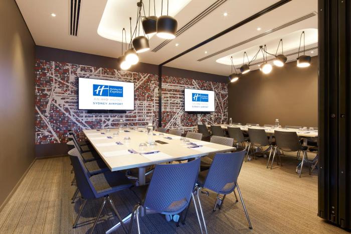 holiday inn express sydney airport an ihg hotel