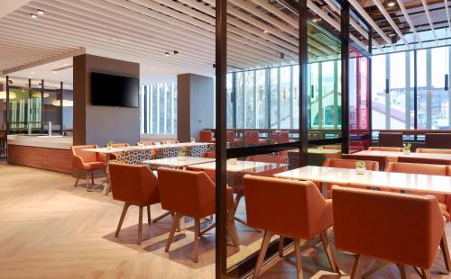 holiday inn express sydney airport an ihg hotel