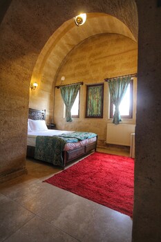 lovely cappadocia hotel