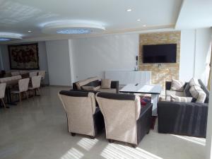 asmir suites hotel