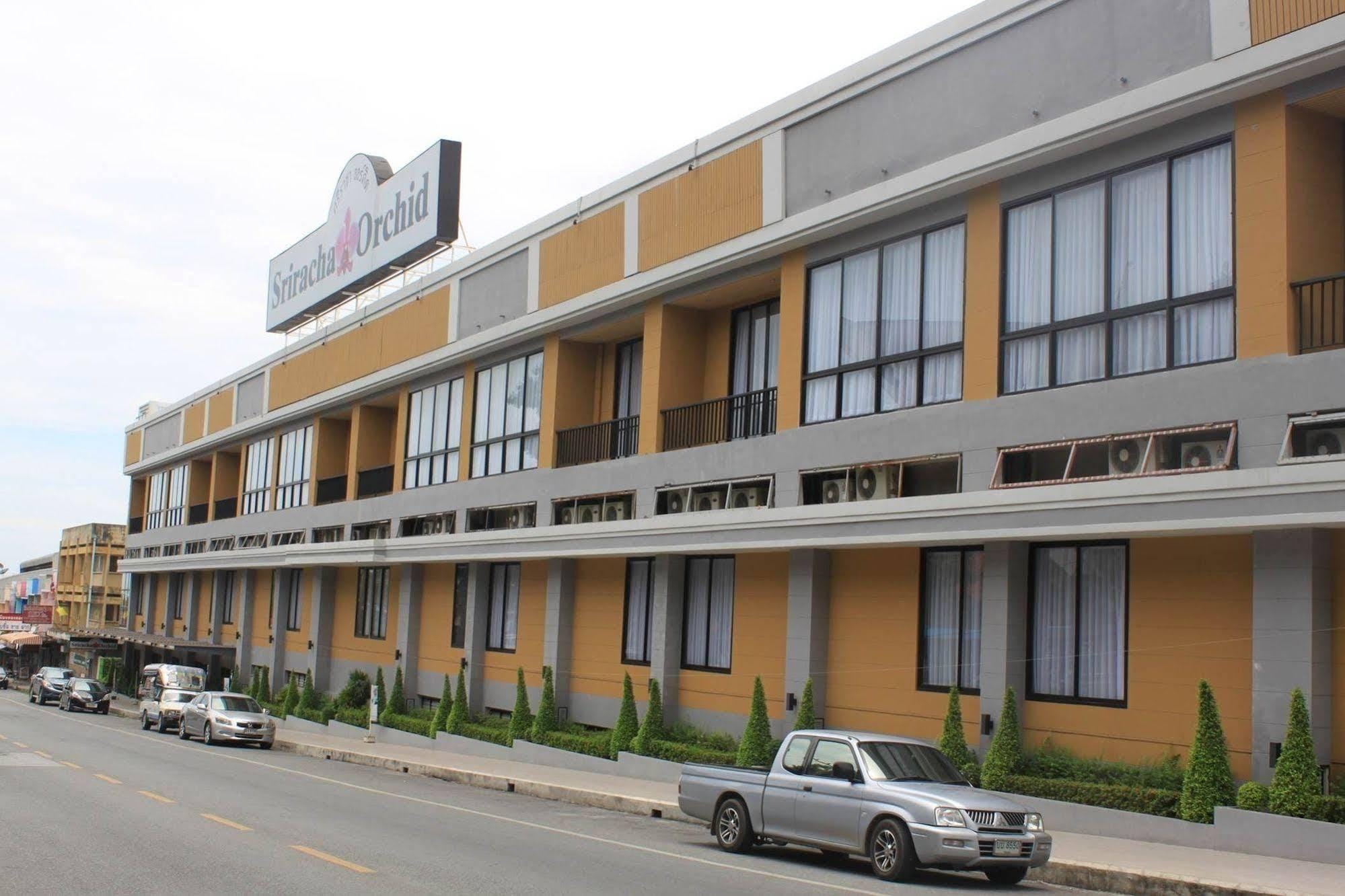 Classic Kameo Hotel And Serviced Apartments, Sriracha,Near Surasak Montri Public Park,4 star