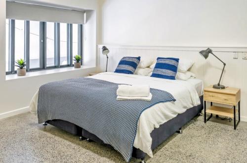 the village cairns hostel