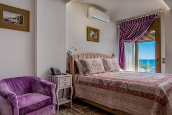 elimia suites and studios