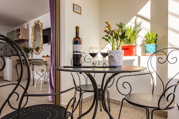 elimia suites and studios