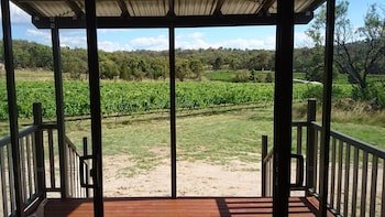 just red wines vineyard cabins