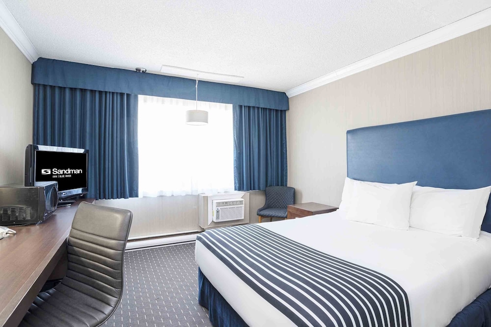 sandman inn blue river